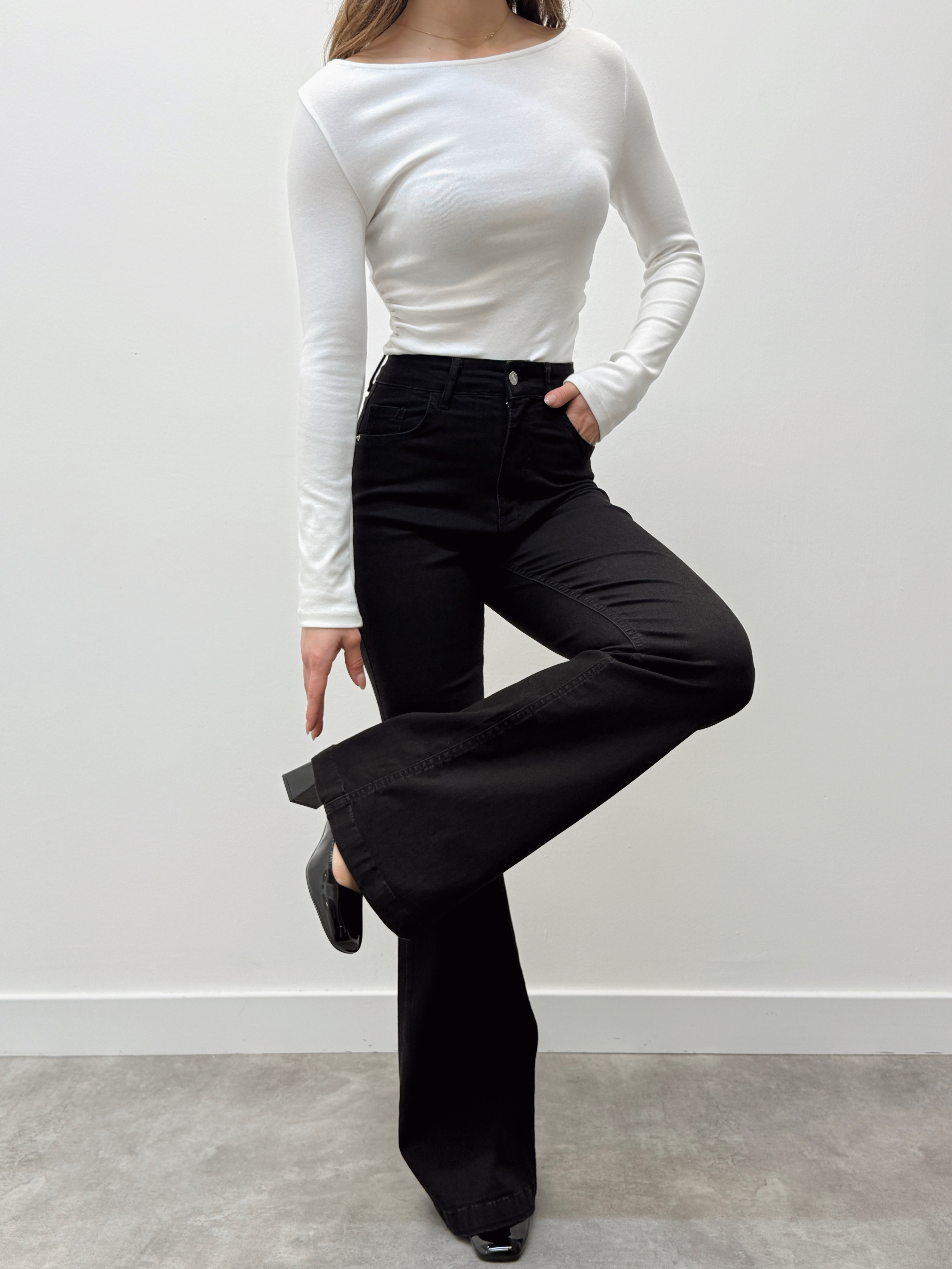 İspanyol Paça Yüksek Bel Siyah Pantolon