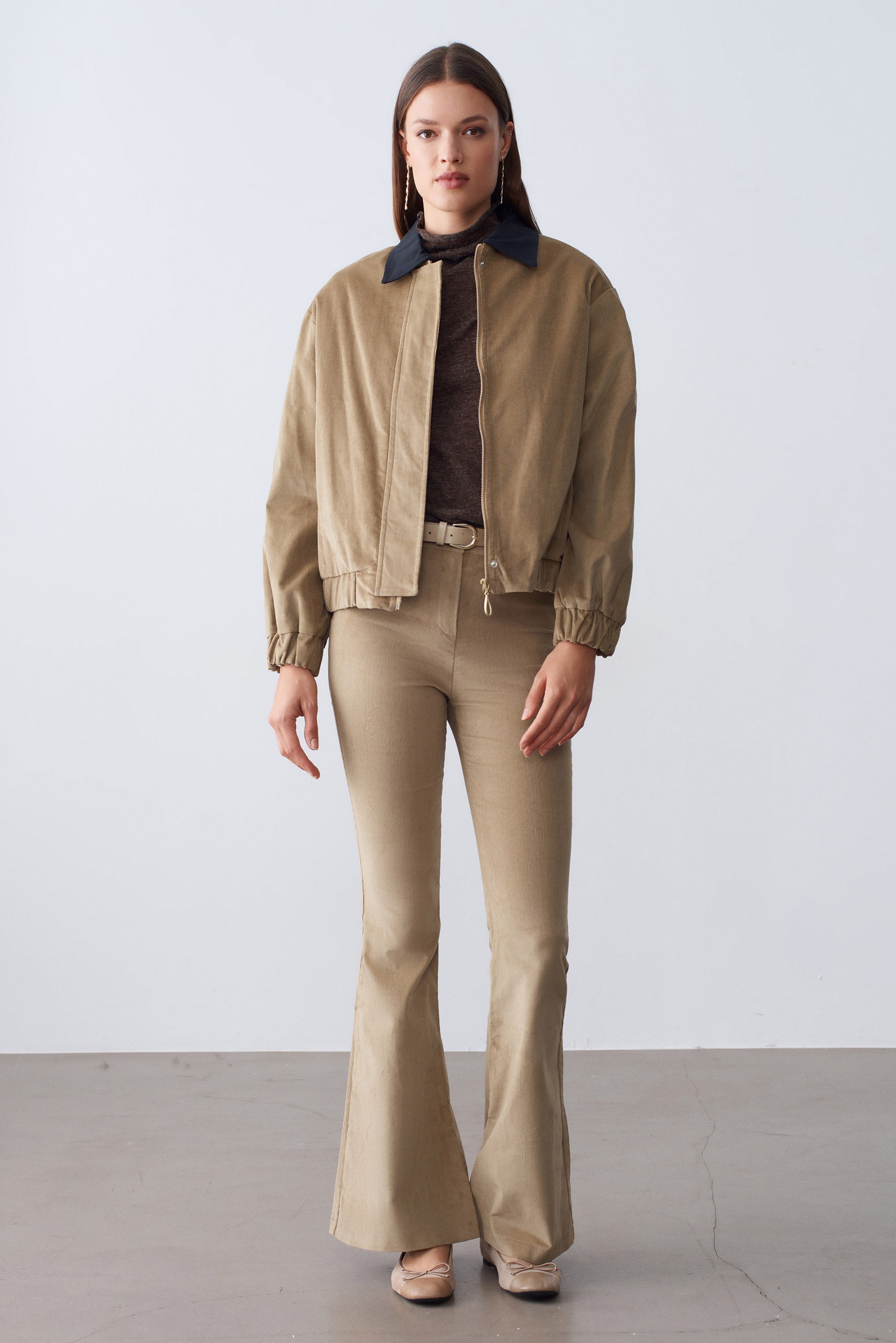 Kadife Bomber Fermuarlı Camel Ceket 