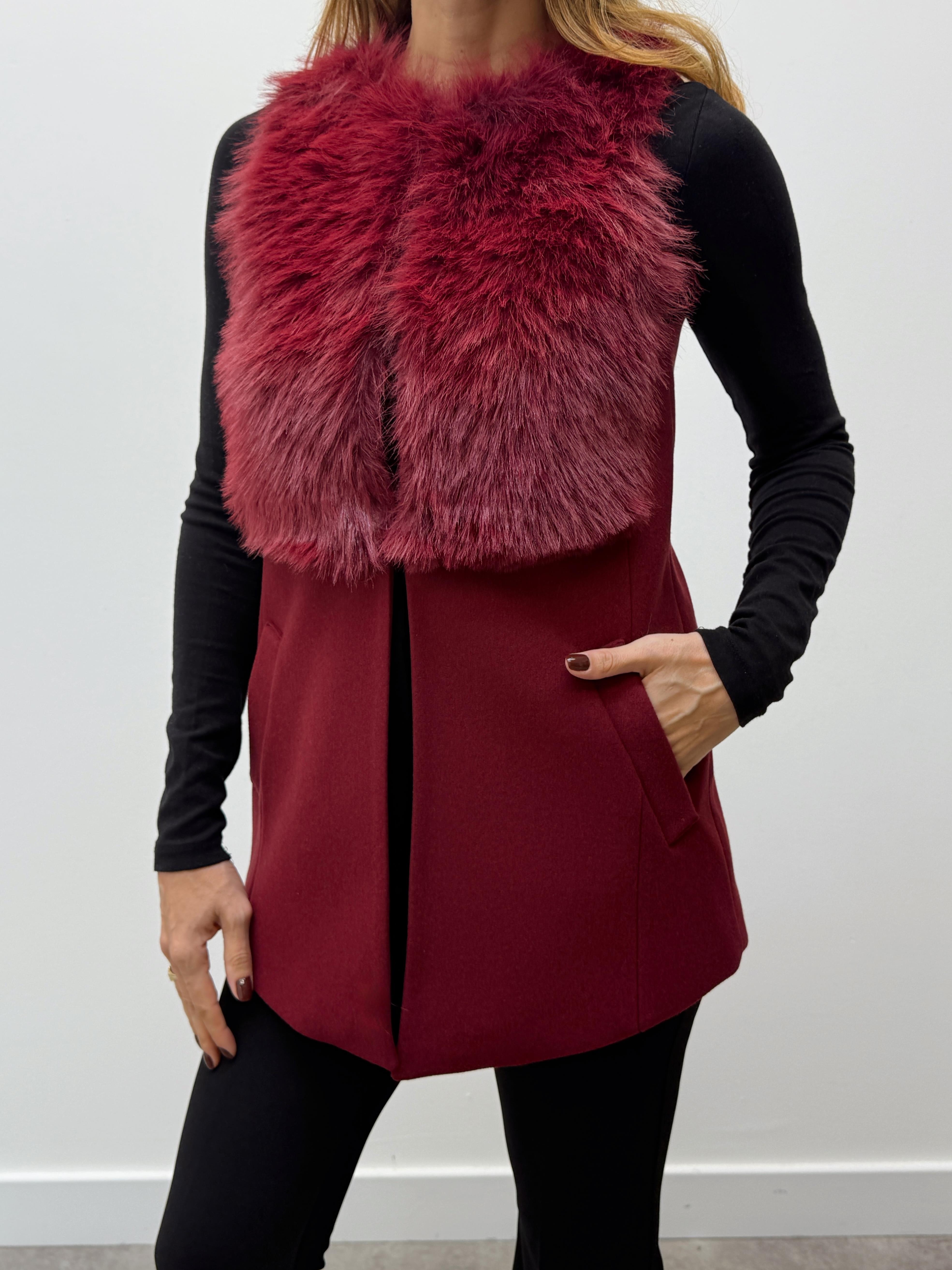 Kadın Kürk Detaylı Kaşe Bordo Yelek 