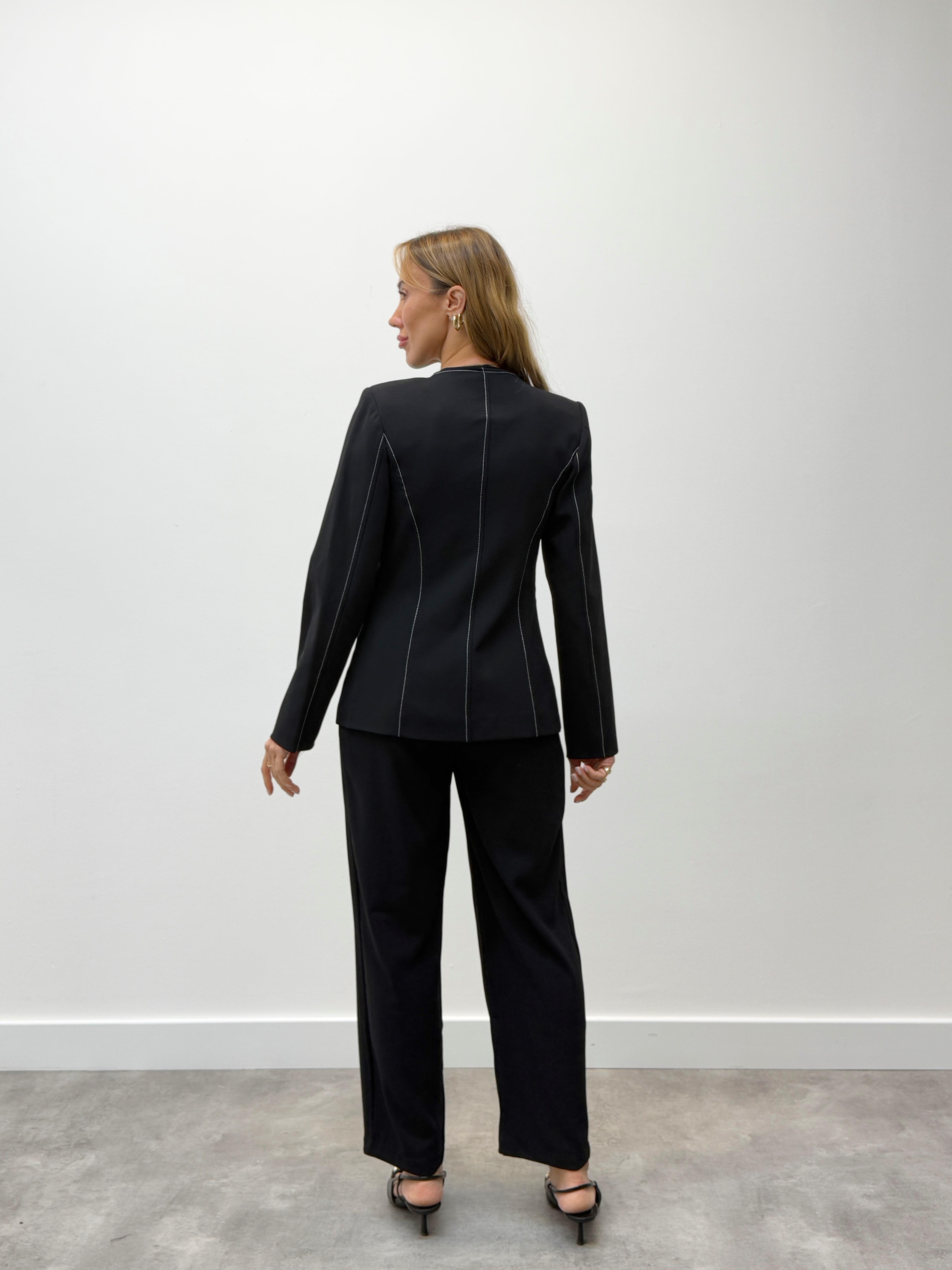 Kadın Premium Piliseli Düğmeli Siyah Pantolon