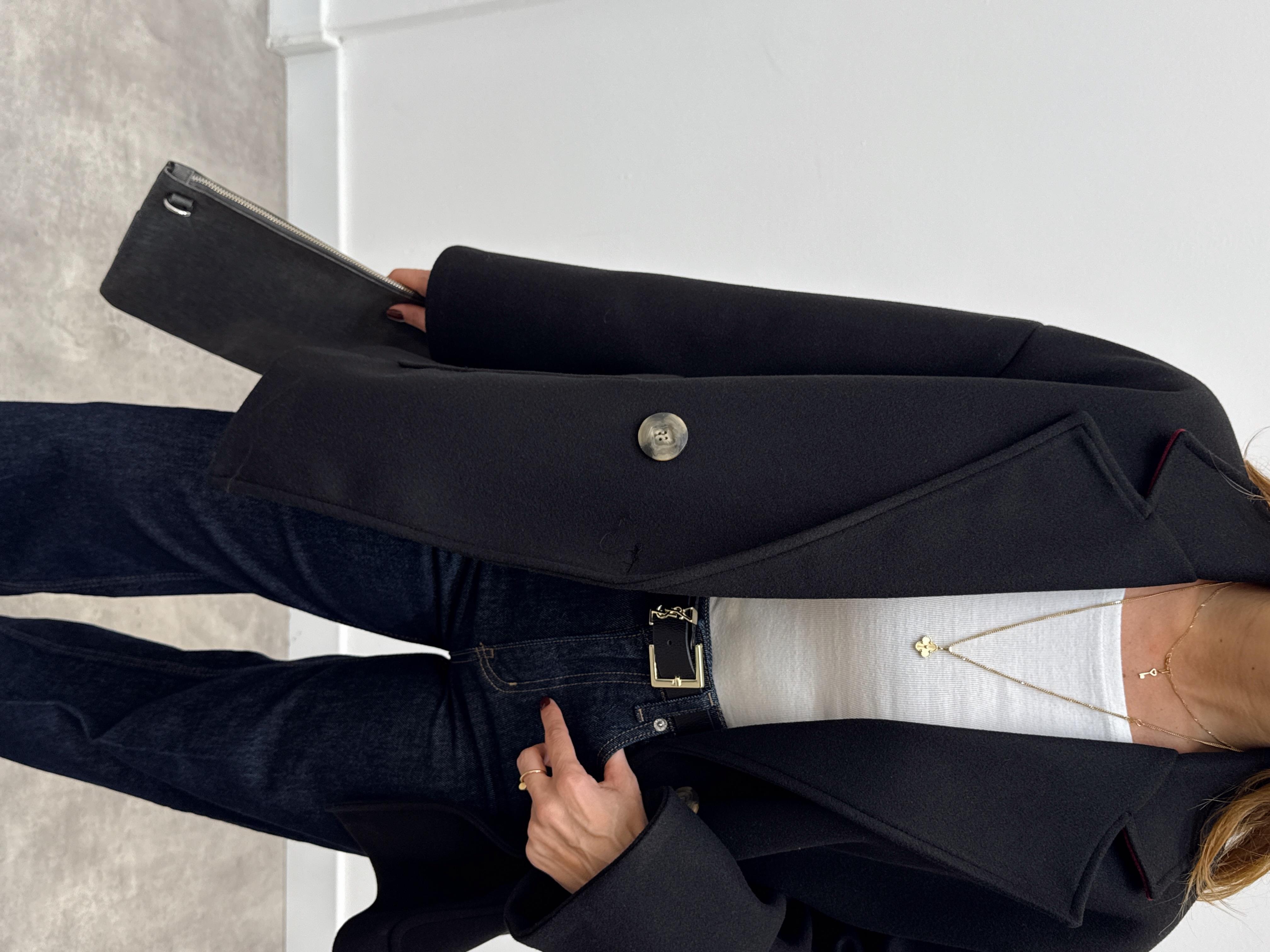 Kadın Tone Siyah Düğmeli Premium Kaşe Kaban