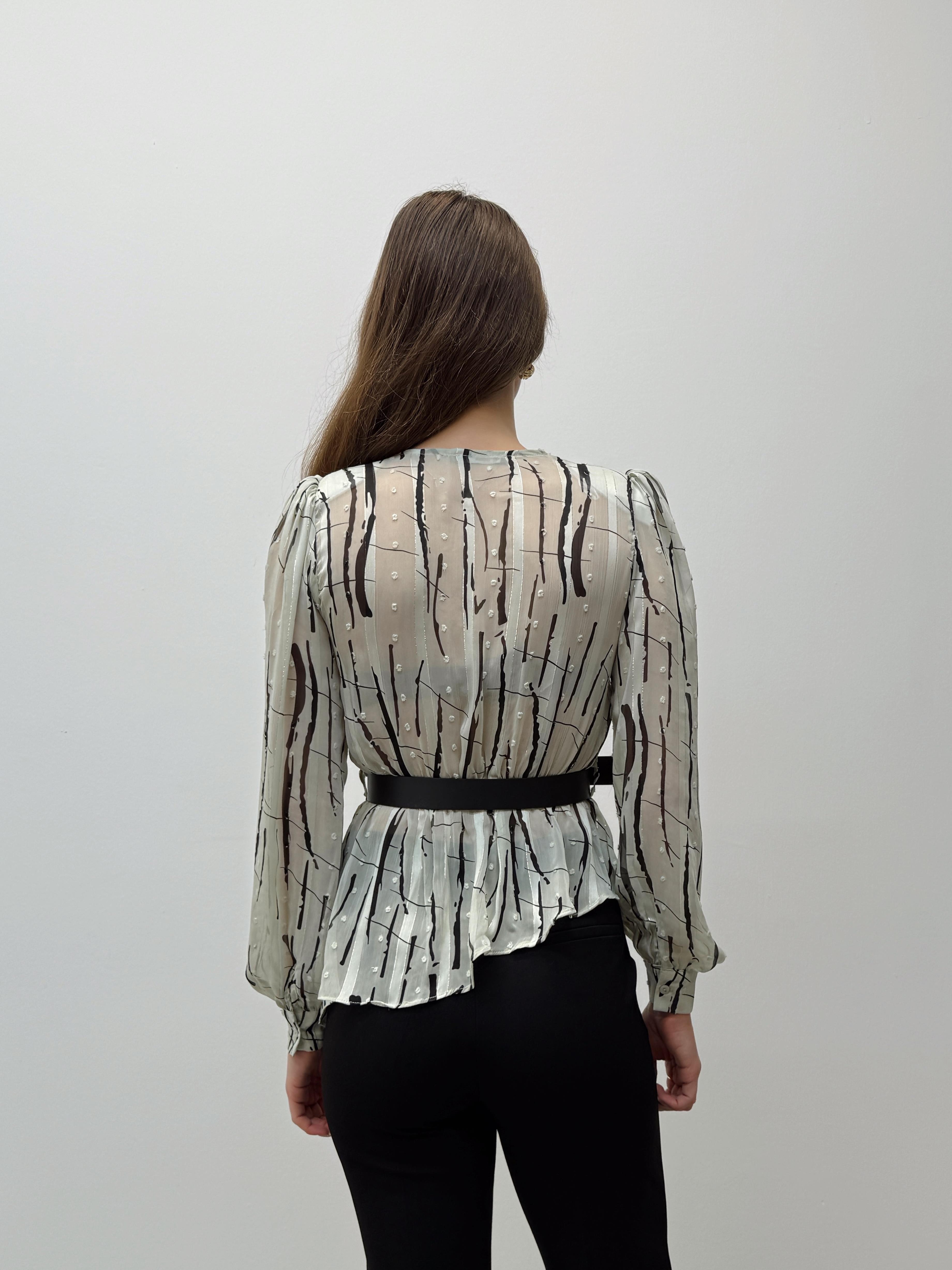 Liora Kemerli Desenli Ekru Şifon Gömlek