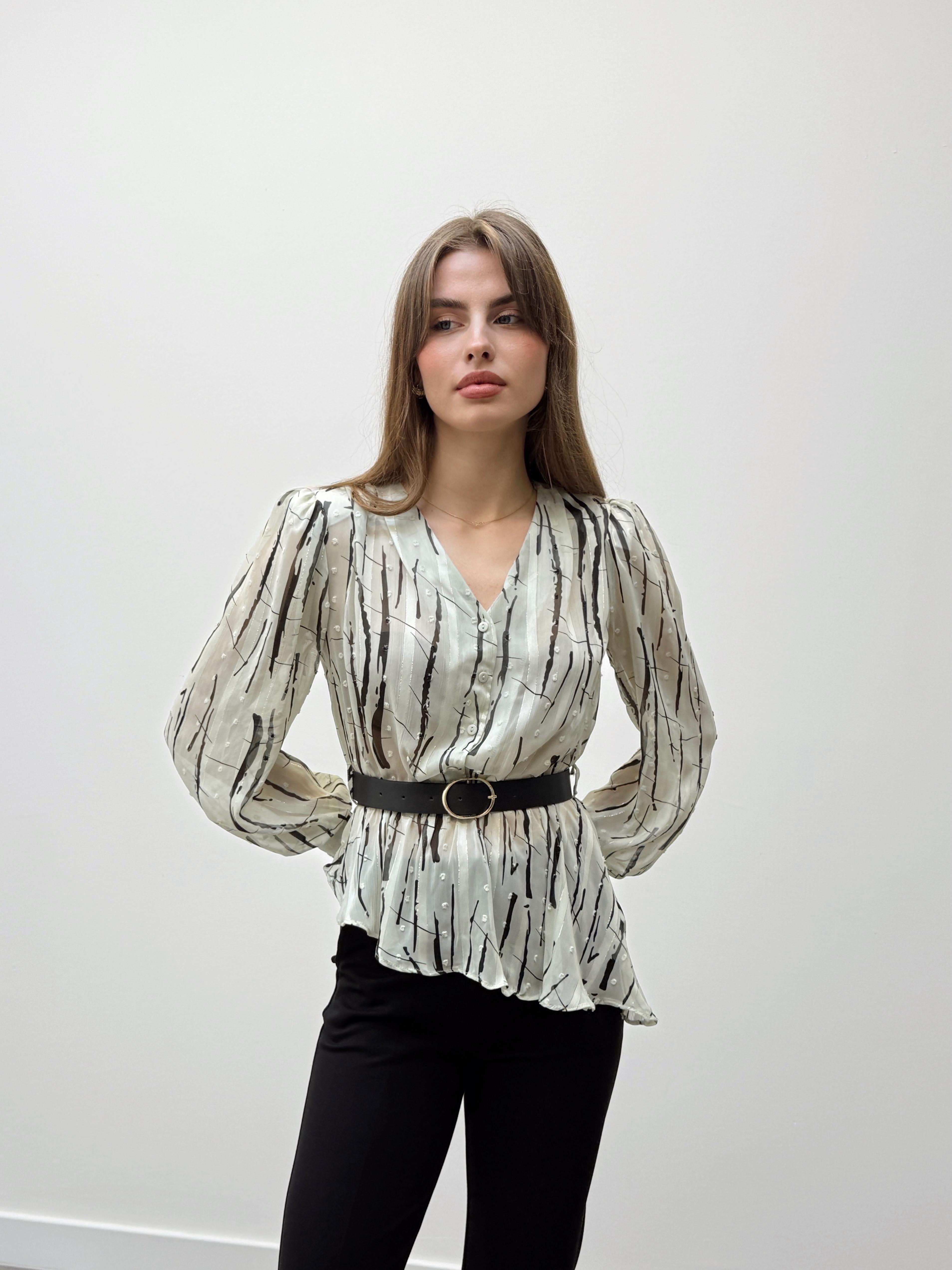 Liora Kemerli Desenli Ekru Şifon Gömlek