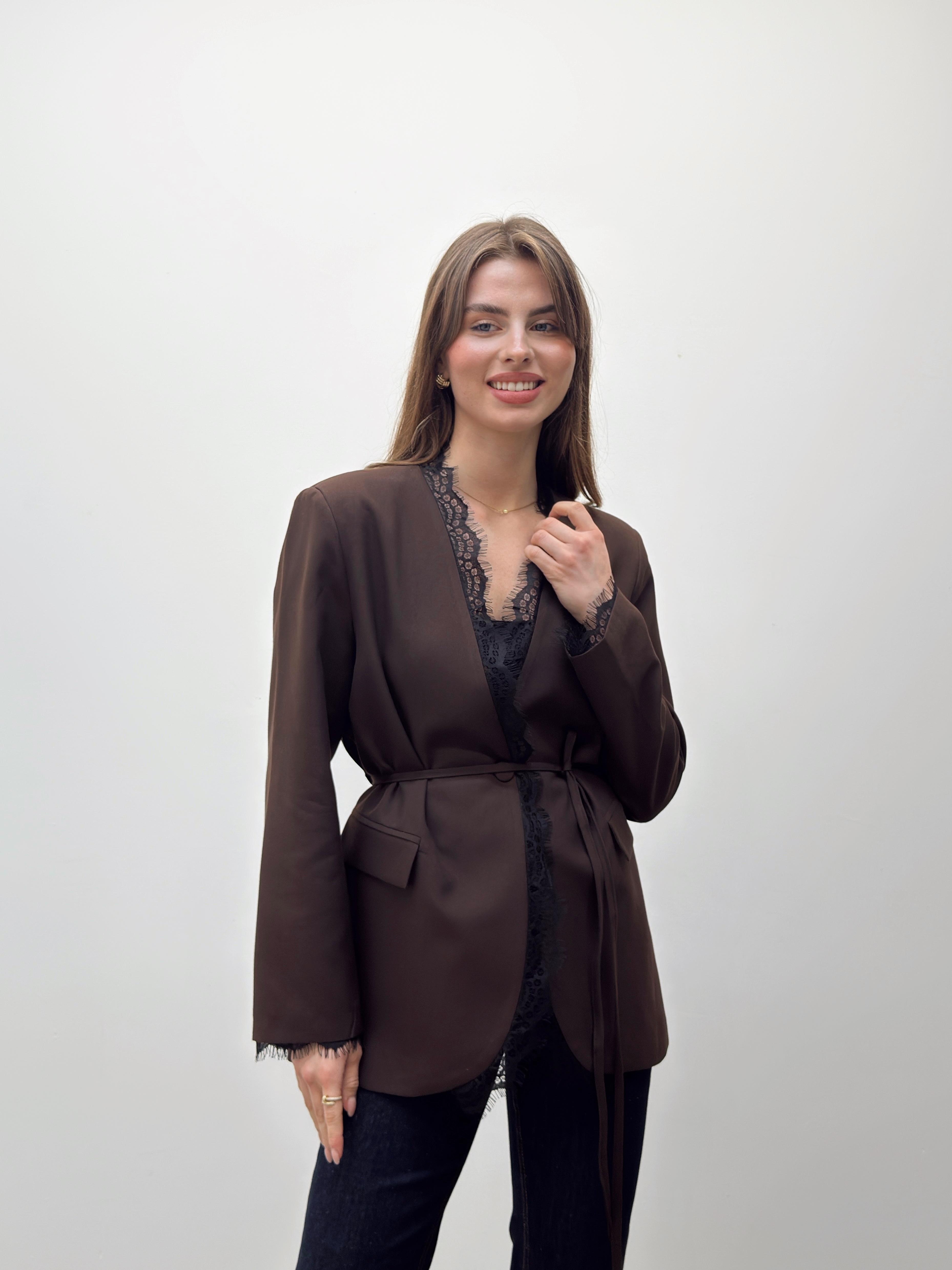Velora Dantel  Kuşaklı Kahve Blazer Ceket