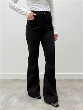 İspanyol Paça Yüksek Bel Siyah Pantolon