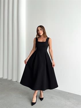 Kadın Askılı Siyah Balon Elbise