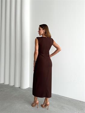 Kadın Bel Drapeli Yırtmaç Detay Vatkalı Kahve Elbise