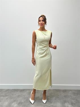 Kadın Bel Drapeli Yırtmaç Detay Vatkalı Sarı Elbise