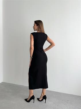 Kadın Bel Drapeli Yırtmaç Detay Vatkalı Siyah Midi Elbise