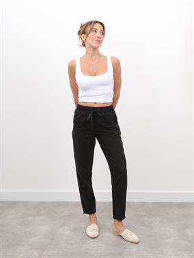 Kadın Beli Lastikli Paçası Püskül Detay Parça Boya Gabardin Siyah Pantolon