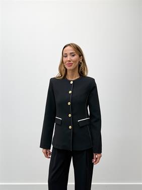 Kadın Biyeli Premium Fit Siyah Ceket
