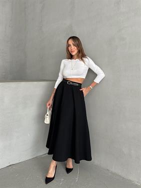 Kadın Fermuarlı Yırtmaçlı Godeli Siyah Etek