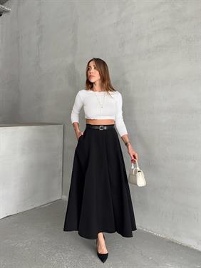 Kadın Fermuarlı Yırtmaçlı Godeli Siyah Etek