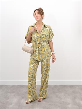 Kadın Karışık Desen Yağ Yeşili Alt Üst Takım