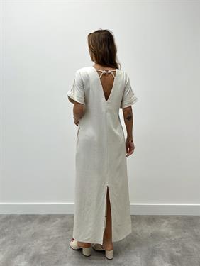 Kadın Keten V Yaka Krem Elbise