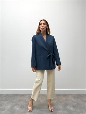 Kadın Kruvaze Kuşaklı Bağlamalı Mavi  Ceket 