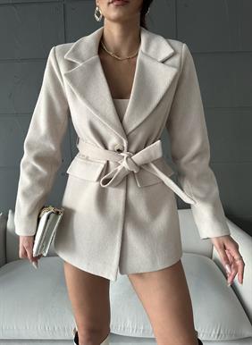 Kadın Kruvaze Yaka Kuşaklı Kaşe Kumaş Taş Kaban Ceket