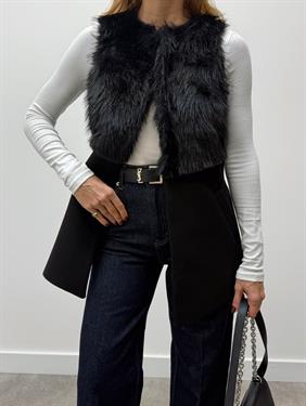 Kadın Kürk Detaylı Kaşe Siyah Yelek 