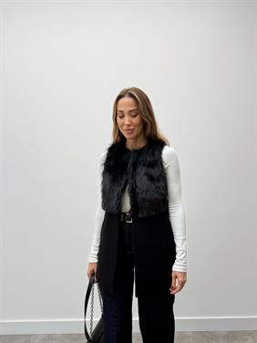 Kadın Kürk Detaylı Kaşe Siyah Yelek 