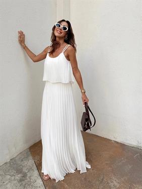 Kadın Pliseli Şifon Beyaz Elbise