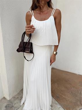 Kadın Pliseli Şifon Beyaz Elbise