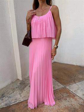 Kadın Pliseli Şifon Pembe Elbise