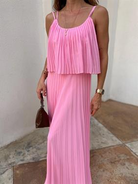 Kadın Pliseli Şifon Pembe Elbise