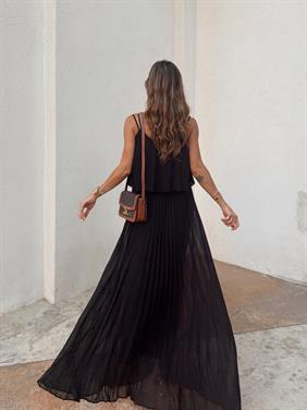Kadın Pliseli Şifon Siyah Elbise