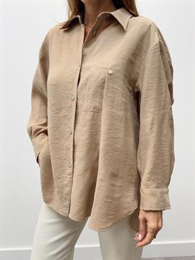 Kadın Yırtmaçlı Oversize Bej Gömlek 
