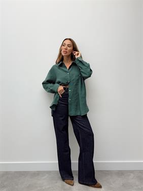 Kadın Yırtmaçlı Oversize Yeşil Gömlek 