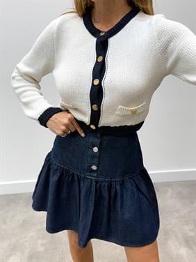 Kadın Yuvarlak Yaka Gold Düğme Krem Triko Hırka