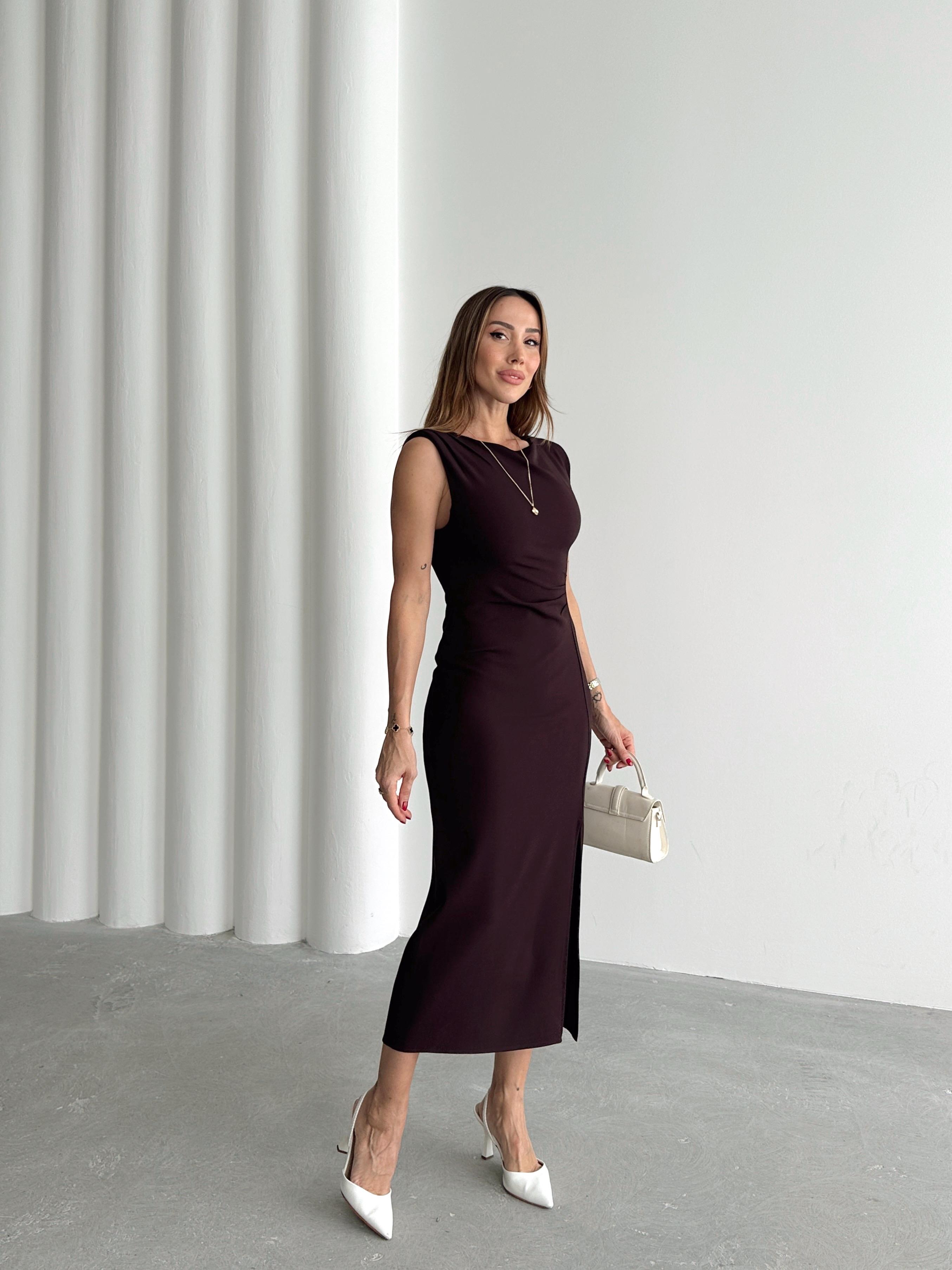 Kadın Bel Drapeli Yırtmaç Detay Vatkalı Mürdüm Midi Elbise