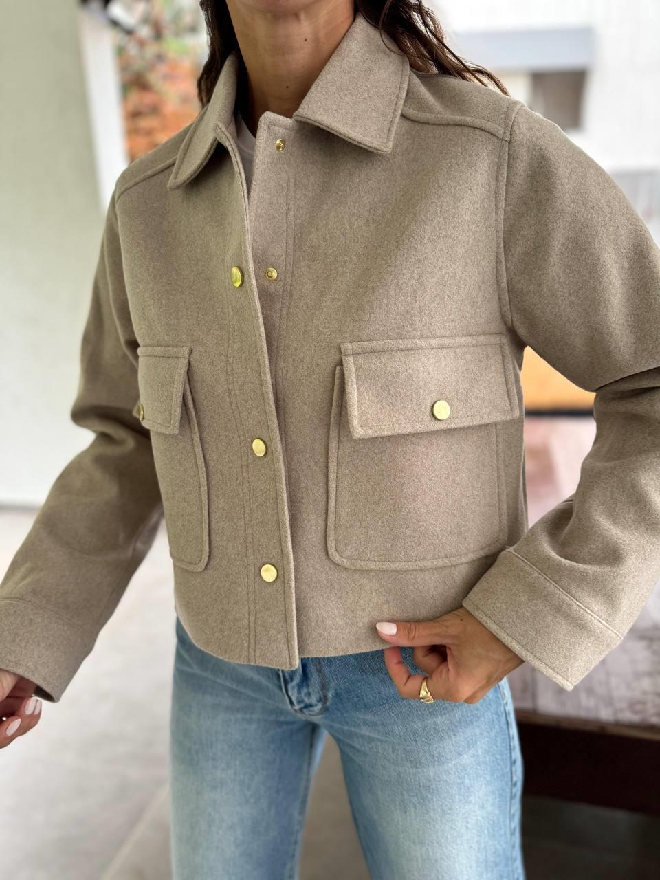 Kadın Kaşe Kumaş Cepli Bej Bomber Ceket · 3