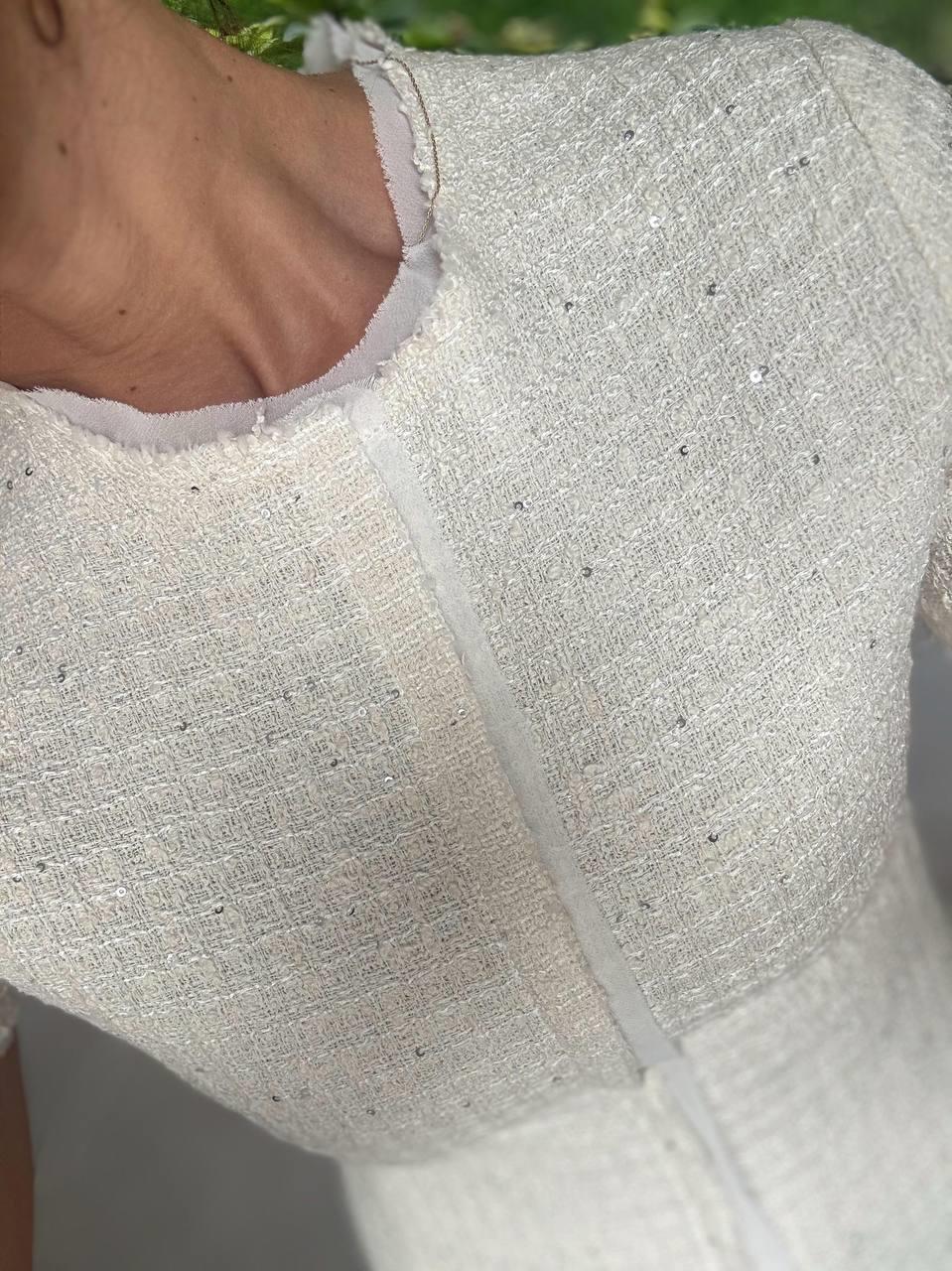 Kadın Tüvit Kumaş Pul Detay Kısa Kol Ekru Elbise · 3