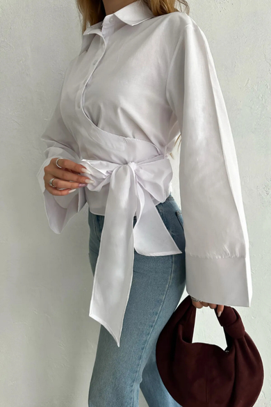 Kadın Beyaz Bağlama Detaylı Geniş Kol Gömlek