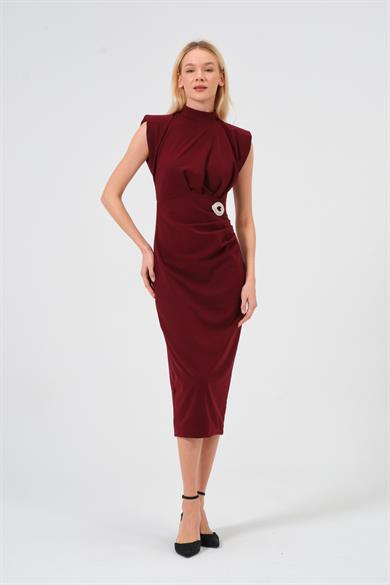Kadın Bordo Drape Detaylı Vatkalı Broş Detaylı Elbise