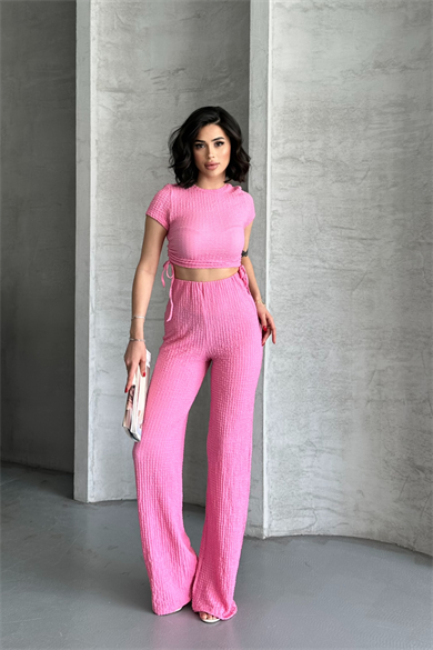 Kadın Pembe Kısa Kollu Büzgü Detaylı Crop & Bol Paça Takım