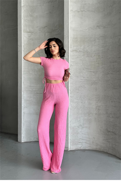 Kadın Pembe Kısa Kollu Büzgü Detaylı Crop & Bol Paça Takım