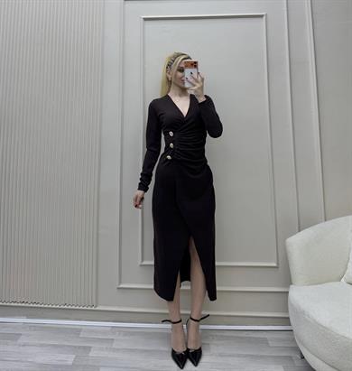 KADIN V ACI KAHVE YAKA DRAPELİ YIRTMAÇLI DÜĞME DETAYLI UZUN KOLLU MİDİ BOY ŞIK ABİYE DAVET ELBİSESİ