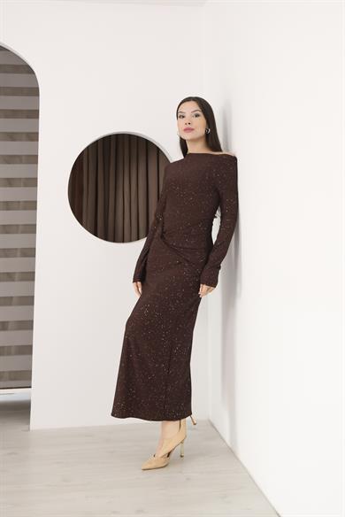 Kayık Yaka Sim Detaylı Drapeli Sandy Abiye Elbise Acı Kahve