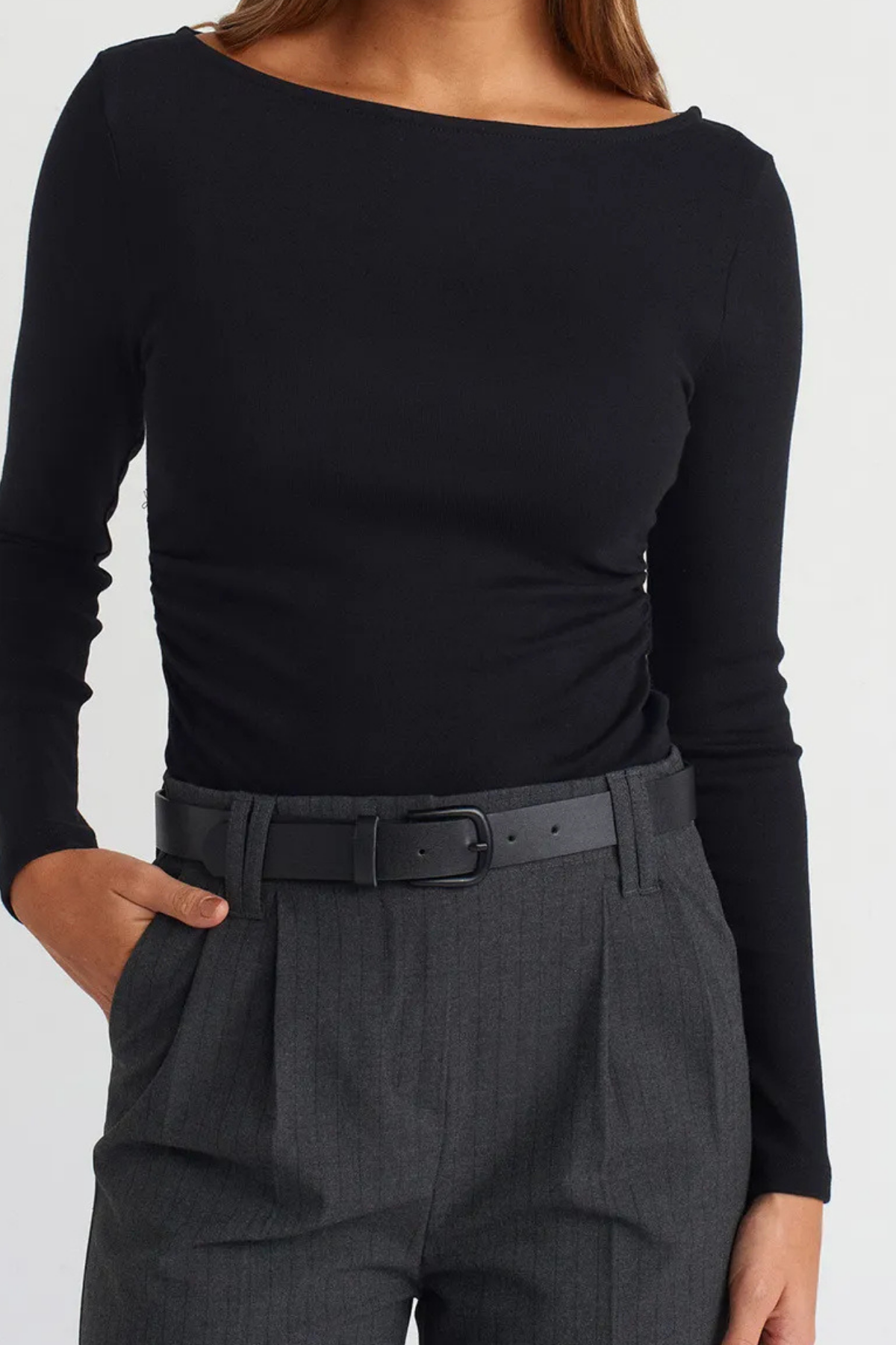 KAYIK YAKA BLUZ SİYAH
