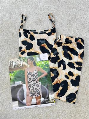 ç6613-milan kumaş büyük leopar şortlu pijama takımı