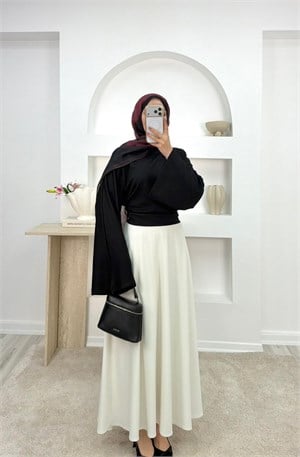 4666-oysho kumaş yanlardan büzgülü bluz-siyah
