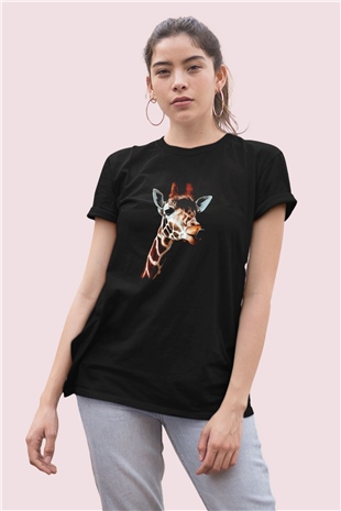 Dil Çıkaran Zürafa Temalı Tasarım Tişört