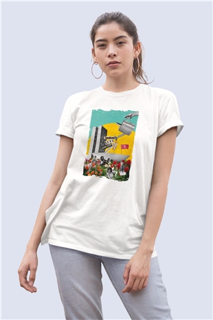 Unisex Kolaj Art Temalı Baskılı Tasarım Tişört