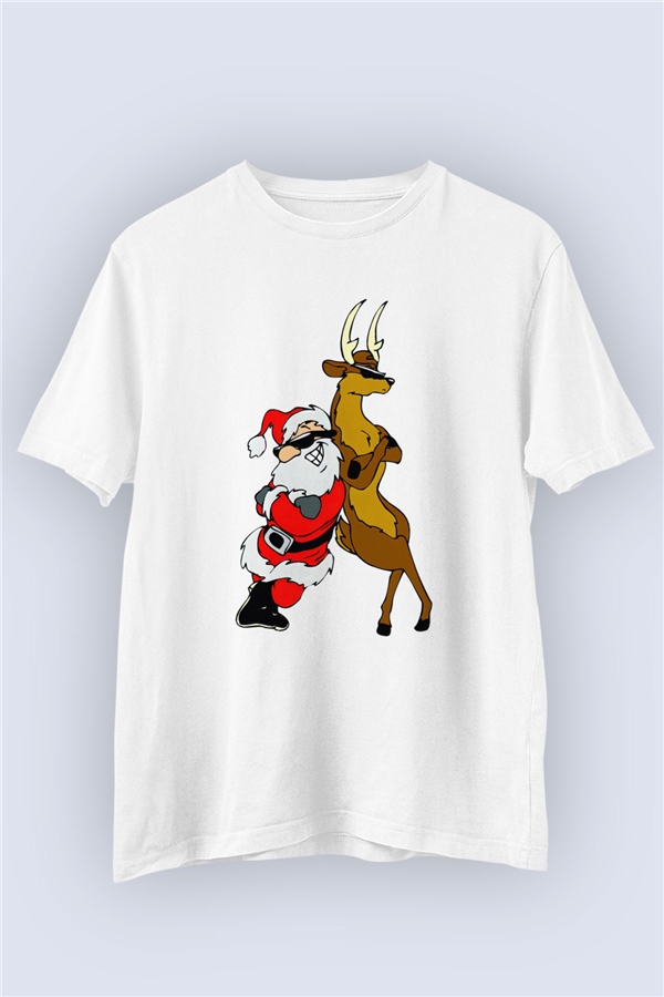 Unisex Noel Baba ve Geyiği Temalı Baskılı Tshirt