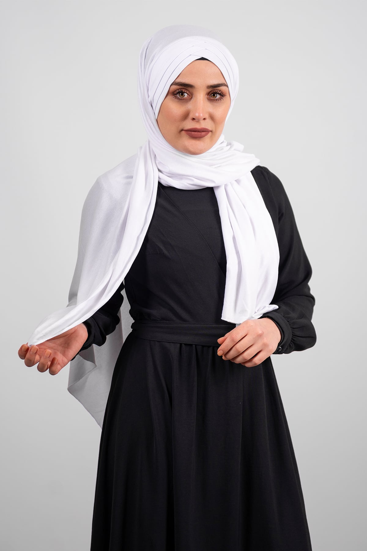 Beyaz Arkadan Bağlamalı Şal Viskon Kumaş Üç Bantlı - Hürrem 2103