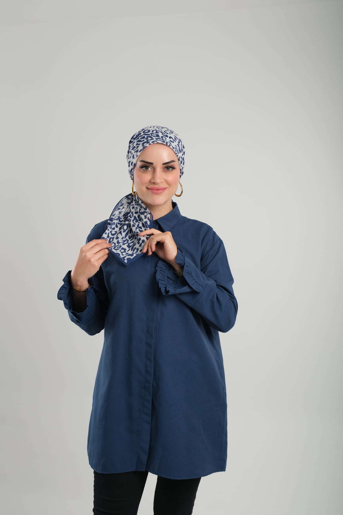 Beyaz Desenli Eşarp Kesik Elyaf Pamuksu Leopar Dijital Baskılı - Hürrem Bone 202201_42