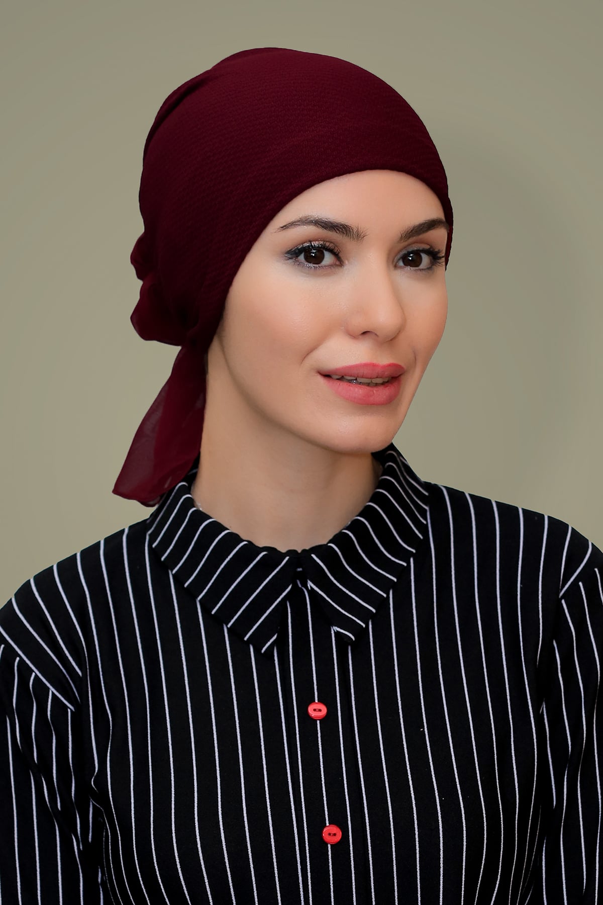 Bordo Pratik Hazır Geçmeli Tesettür Bone Petekli Güllü - Hürrem 1201