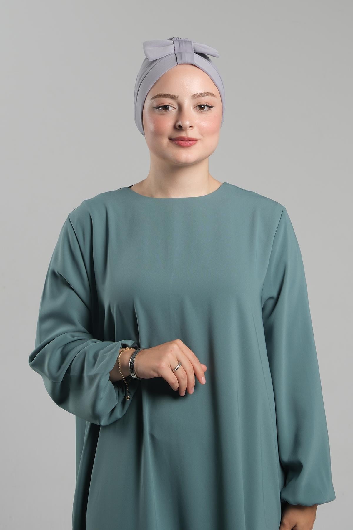 Gri Pratik Hazır Geçmeli Fiyonklu Bone Sandy Çift Taraflı Çapraz - Hürrem Bone 3007B_15